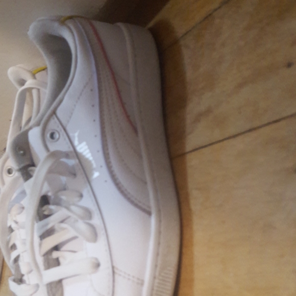 Womaens shoes - Picture 3 of 3